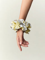 SILK SCRUNCHIE/ BUTTER + SILVER