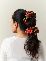 SILK SCRUNCHIE/ OLIVE + ORANGE