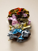 SILK SCRUNCHIE/ BLUE + BROWN